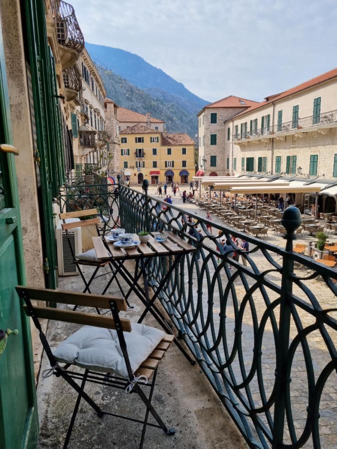 Main Square View Apartment Котор Екстериор снимка