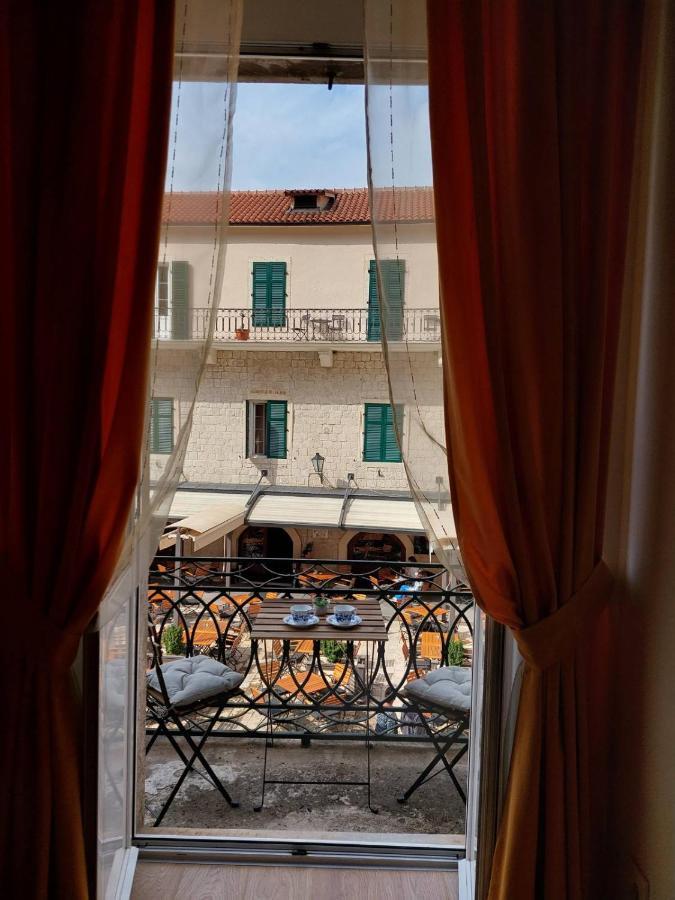 Main Square View Apartment Котор Екстериор снимка