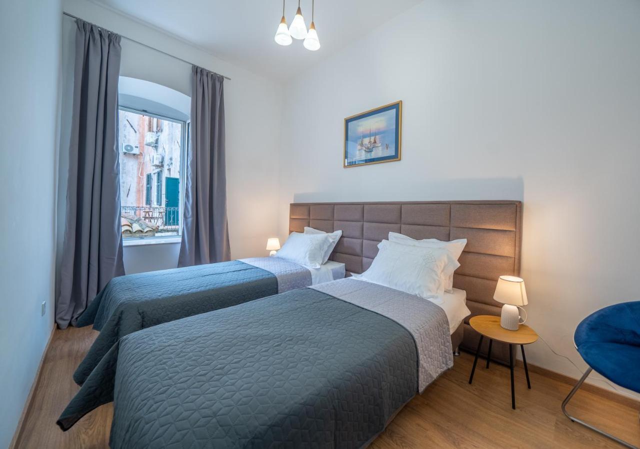 Main Square View Apartment Котор Екстериор снимка