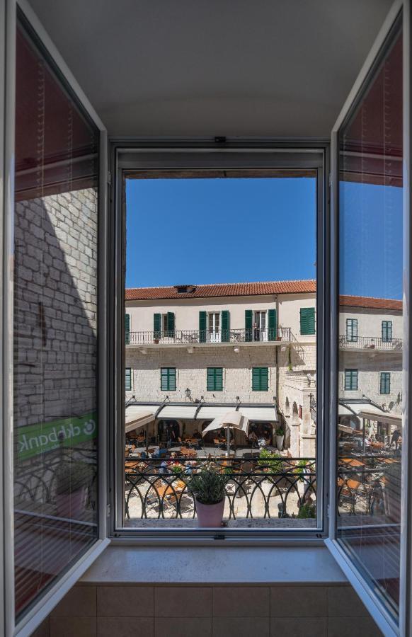 Main Square View Apartment Котор Екстериор снимка